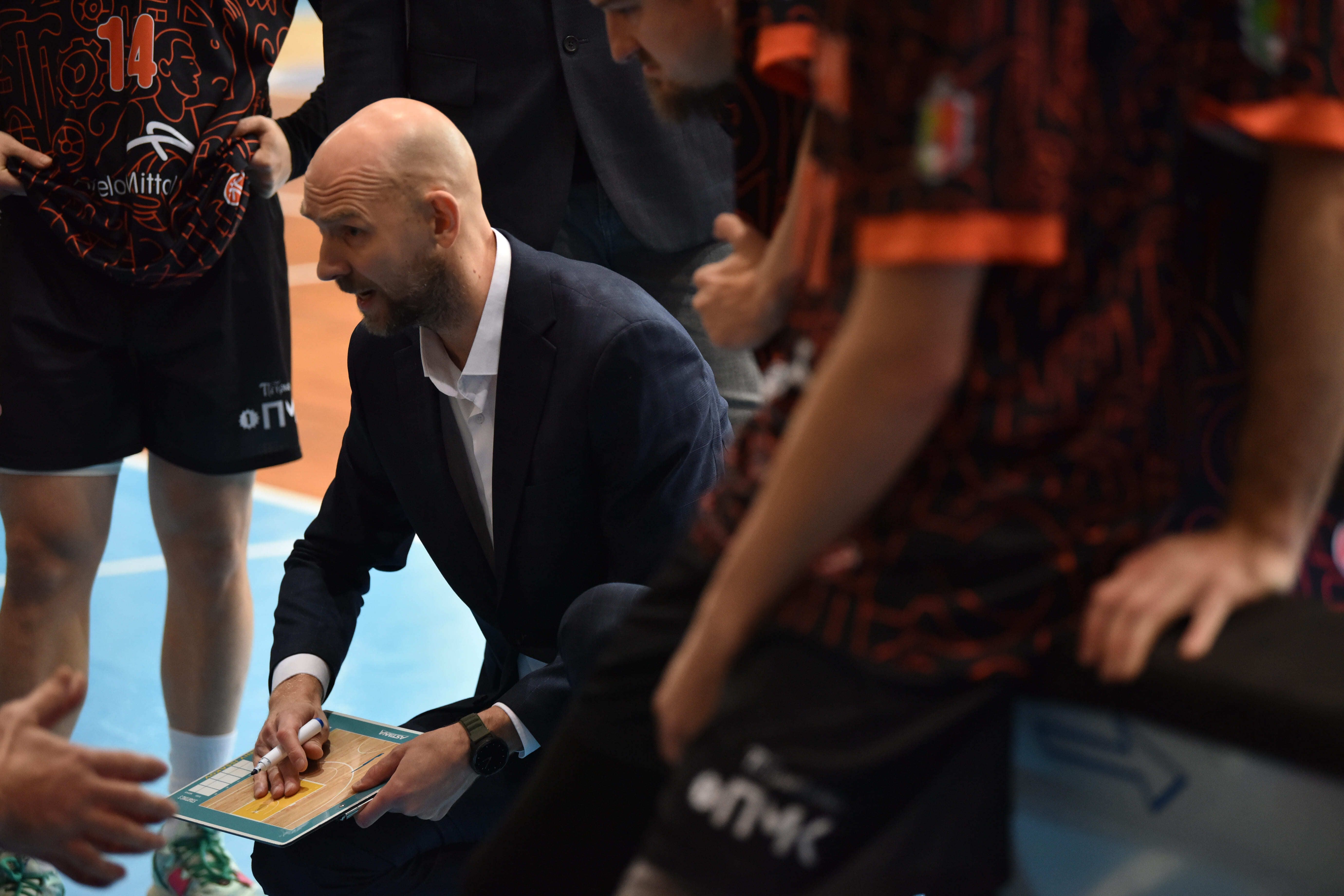 Суперліга Favbet: відео післяматчевих пресконференцій 20 грудня